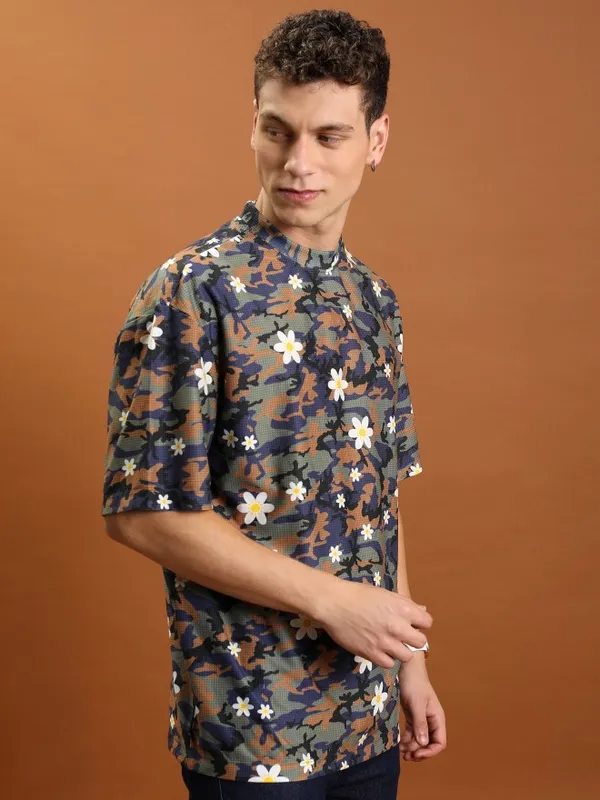 Men Printed Slim Fit T-Shirt