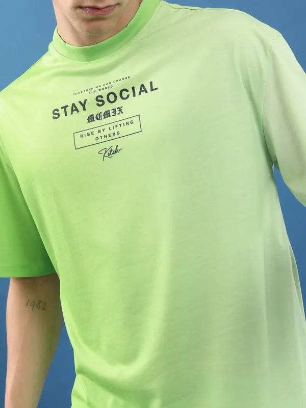 Men Solid Oversized Fit T-Shirt