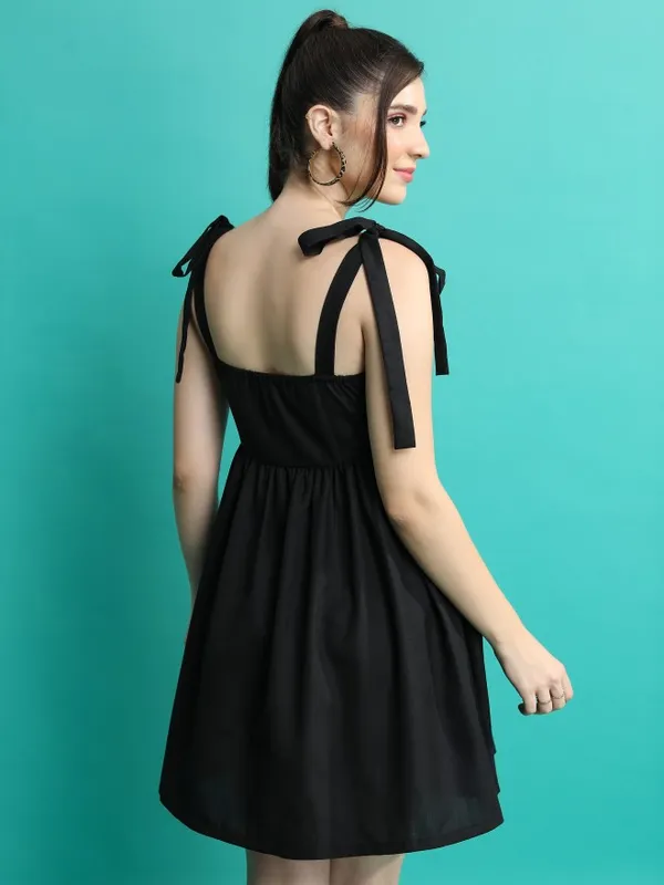  Tokyo Talkies Women Black Solid A-Line Dresses