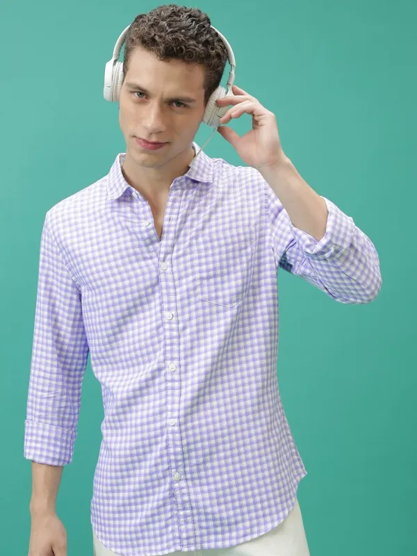  Highlander Men Lavender Checked Slim Fit Casual Shirts