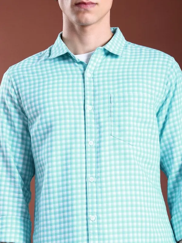 Men Slim Fit Casual Shirt