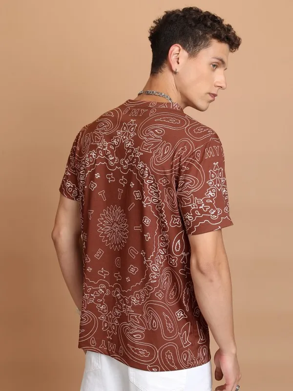  Highlander Men Brown Printed Round Neck T-Shirts