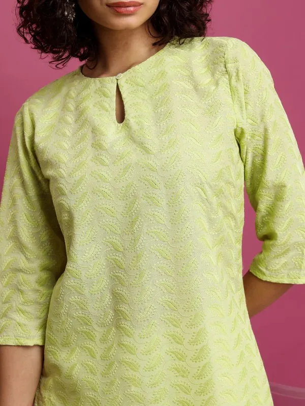 Embroidered Straight Kurta