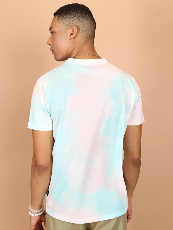 Highlander Men Multi Printed Slim Fit T-Shirt