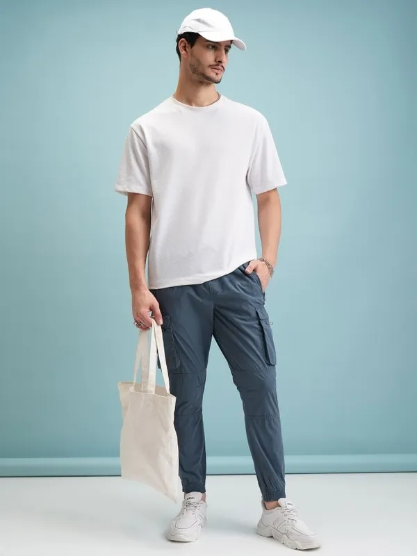  Highlander Men Blue Regular Fit Solid Casual Trousers