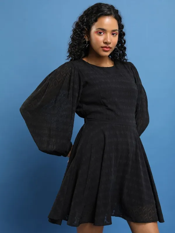  Tokyo Talkies Women Black Self Design Fit And Flare Dresses