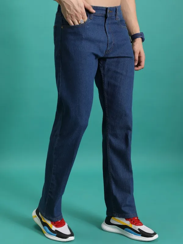  Highlander Men Blue Straight Fit Clean Look Jeans