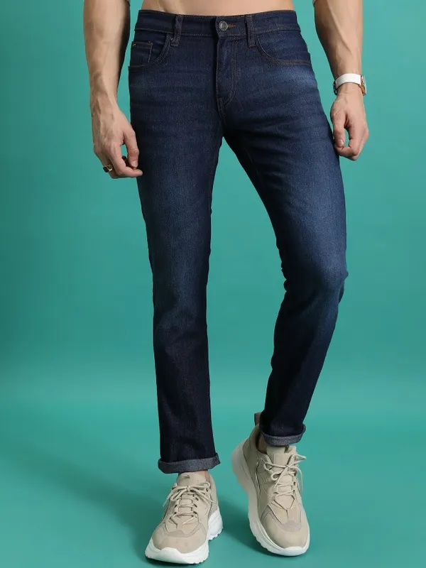 Men Tapered Fit Jeans