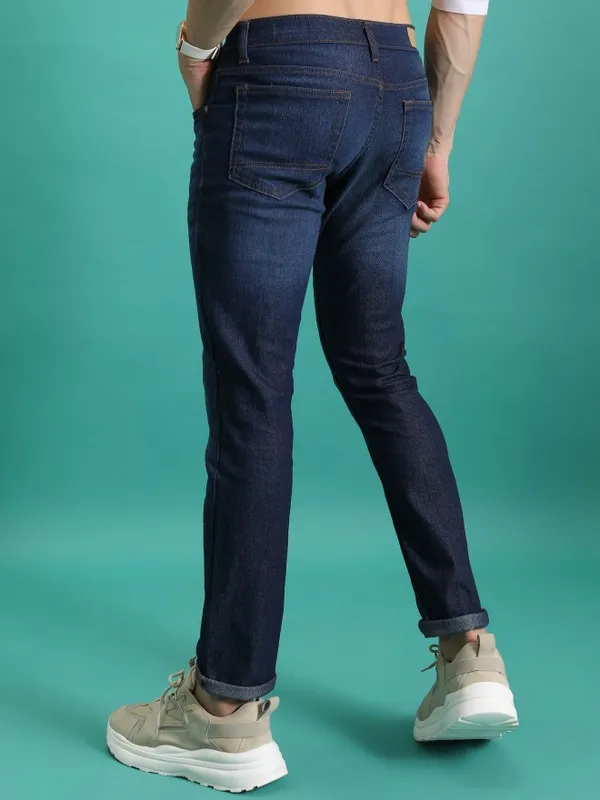 Men Tapered Fit Jeans
