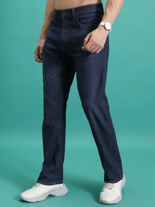  Highlander Men Blue Straight Fit Clean Look Jeans