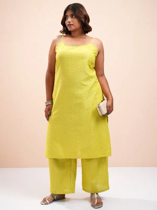 Vishudh Women Green Striped Kurta With Palazzos
