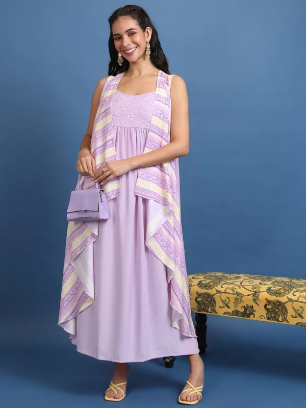  Vishudh Women Lavender Printed Maxi Dresses