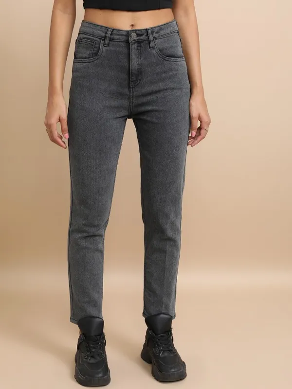Women Skinny Fit Jeans