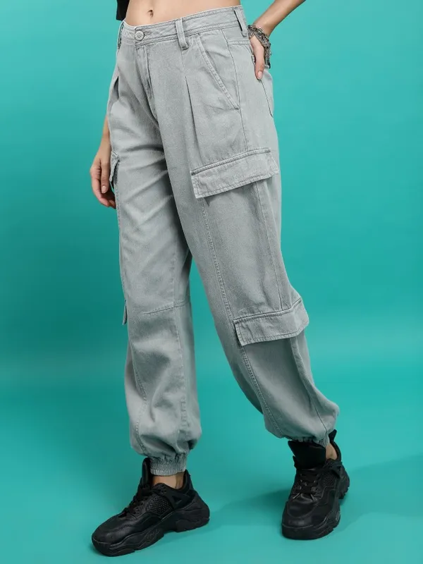 Women Relaxed Fit Jeans