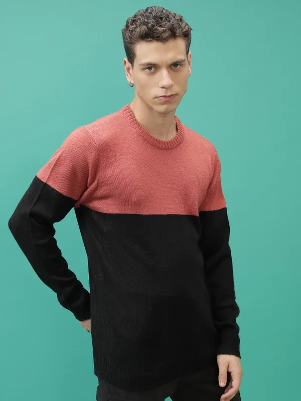  Highlander Men Black Round Neck Pullover Sweaters