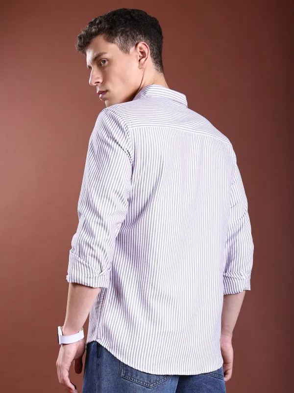  Highlander Men Lavender Striped Slim Fit Casual Shirts