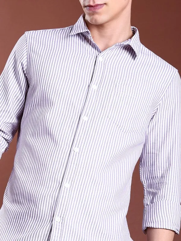  Highlander Men Lavender Striped Slim Fit Casual Shirts