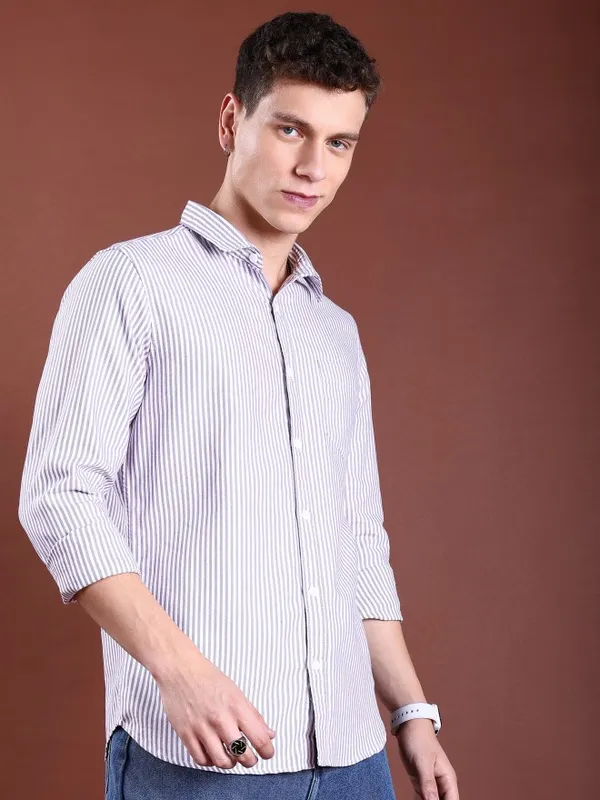  Highlander Men Lavender Striped Slim Fit Casual Shirts
