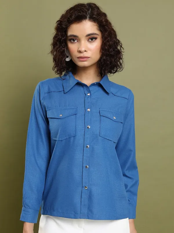 Women Solid Casual Shirt