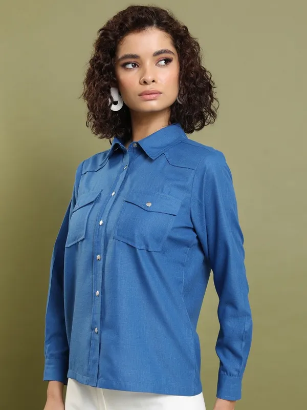 Women Solid Casual Shirt