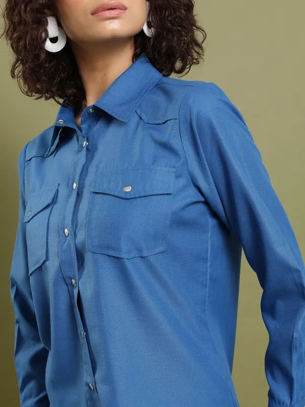 Women Solid Casual Shirt