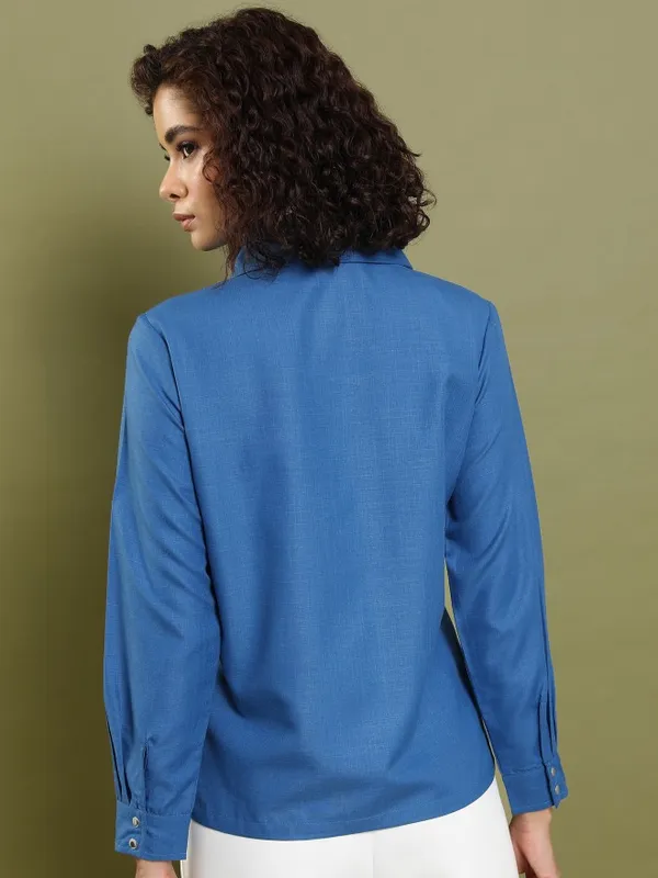 Tokyo Talkies Women Blue Solid Casual Shirt