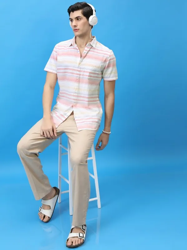  Highlander Men Multi Striped Slim Fit Casual Shirts