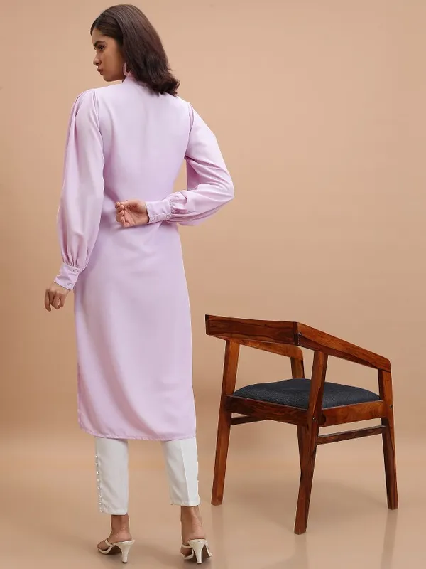  Vishudh  Women Lavender Embroidered Straight Kurtas
