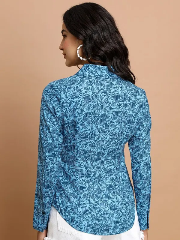  Tokyo Talkies Women Blue Printed Casual Shirts