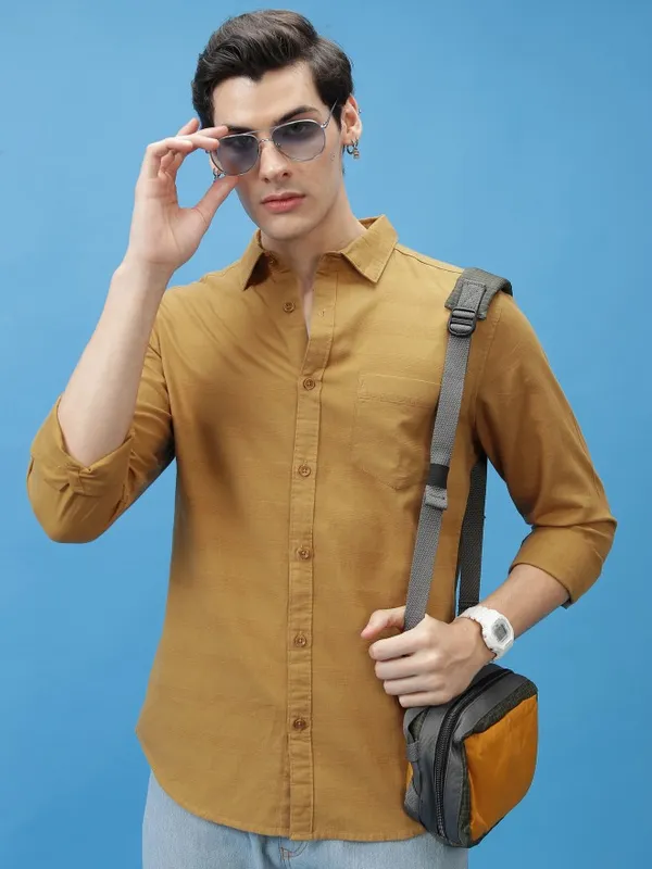 Men Slim Fit Casual Shirt