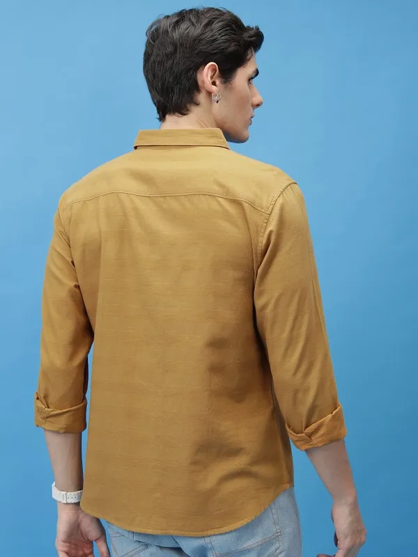Men Slim Fit Casual Shirt