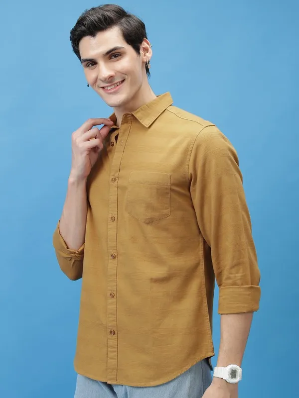 Men Slim Fit Casual Shirt