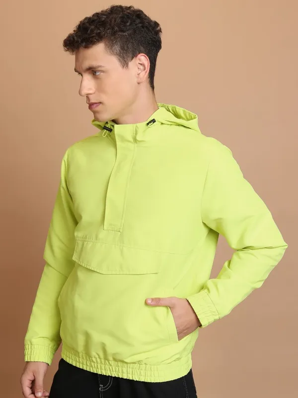  Highlander Men Green Solid Bomber Jackets