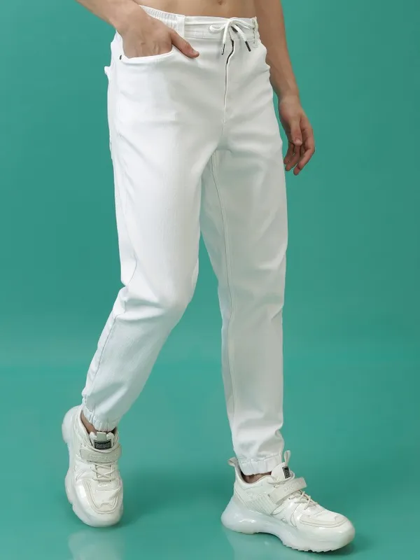 Highlander Men White Jogger Clean Look Jeans