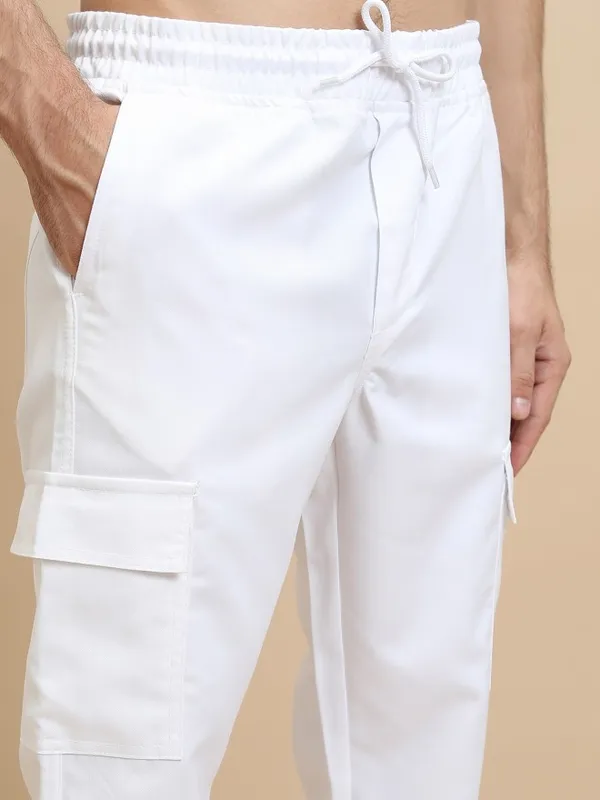  Highlander Men White Regular Fit Solid Casual Trousers