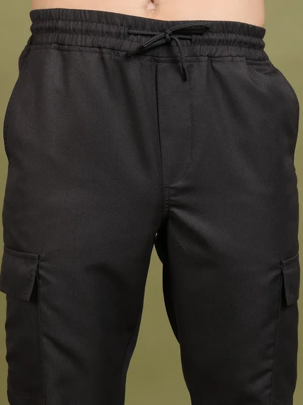  Highlander Men Grey Regular Fit Solid Casual Trousers