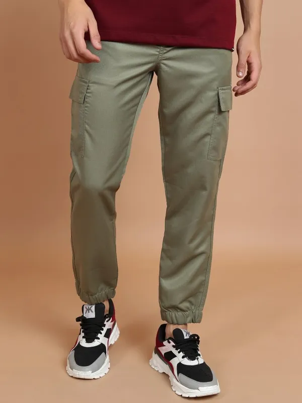 Men Regular Fit Joggers