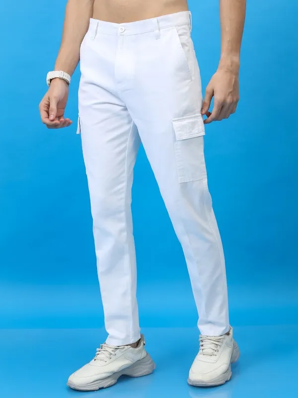  Highlander Men White Regular Fit Solid Casual Trousers