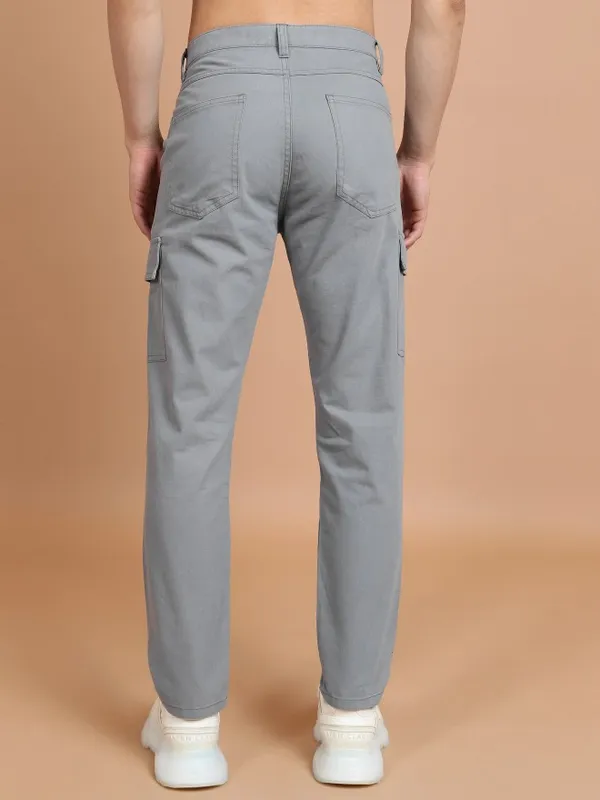  Highlander Men Grey Regular Fit Solid Casual Trousers