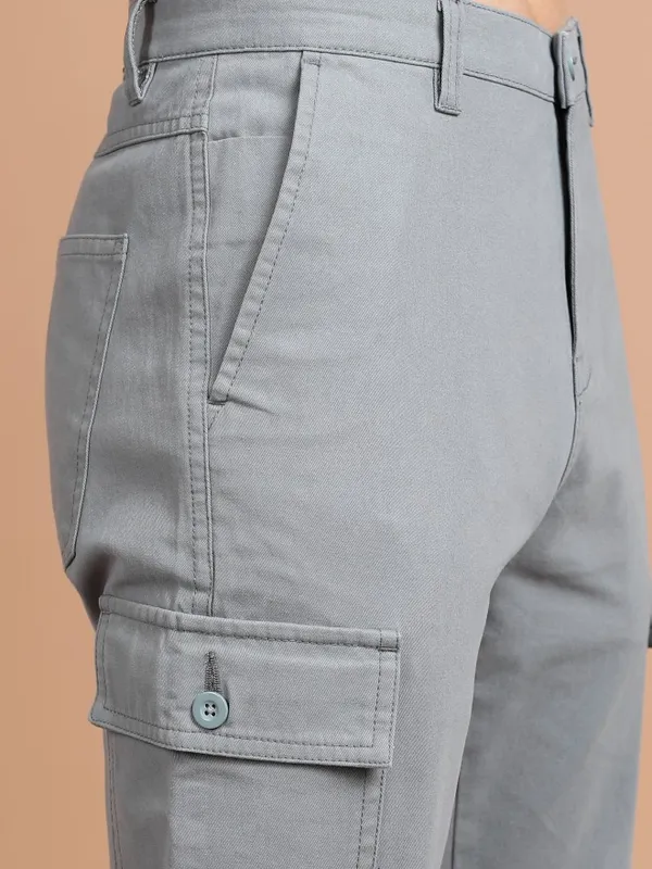  Highlander Men Grey Regular Fit Solid Casual Trousers