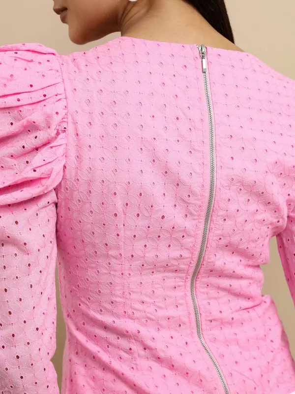 Solid Regular Top