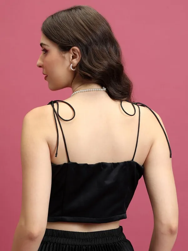 Solid Regular Top