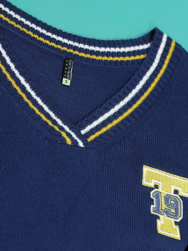  Tokyo Talkies Women Navy Blue V-Neck Sweaters
