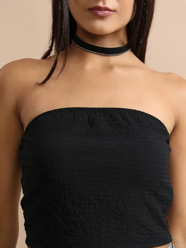  Tokyo Talkies Women Black Solid Tube Tops