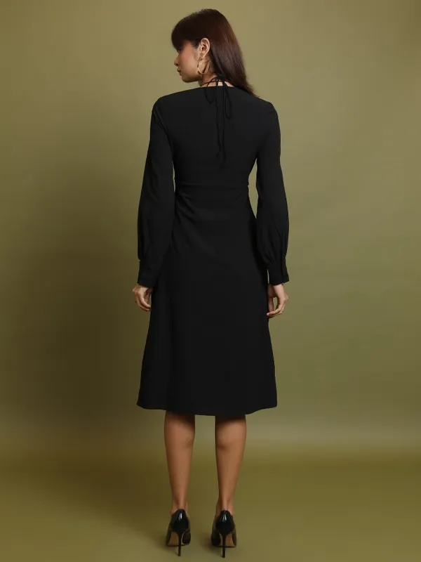  Tokyo Talkies Women Black Solid A-Line Dresses