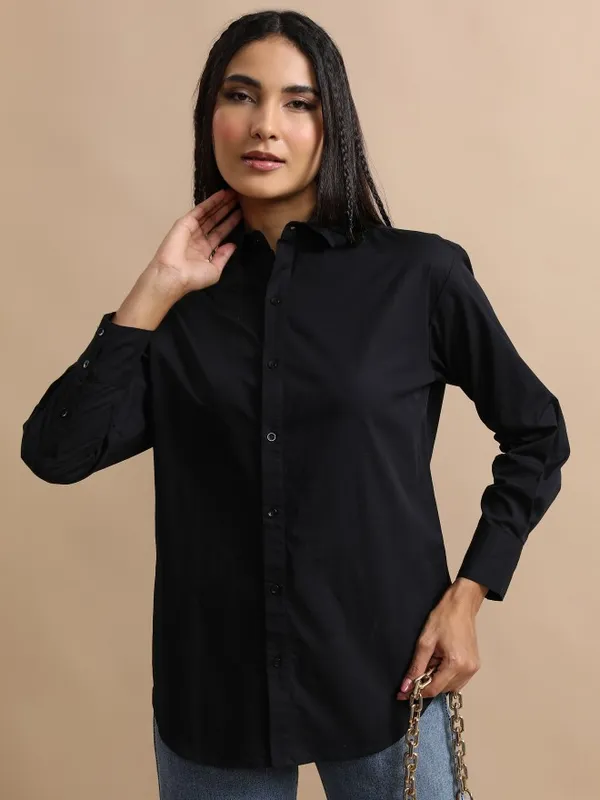 Women Solid Oversized Fit Casual Shirt