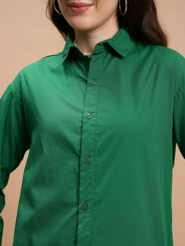Tokyo Talkies Women Green Solid Casual Shirt