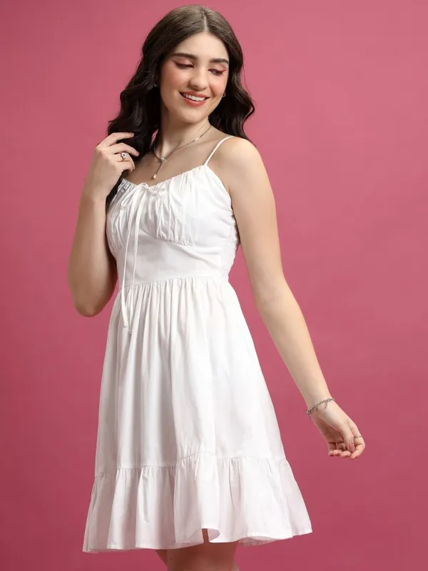  Tokyo Talkies Women White Solid Fit And Flare Dresses