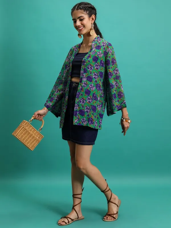 Tokyo Talkies Women Purple Printed Shrug