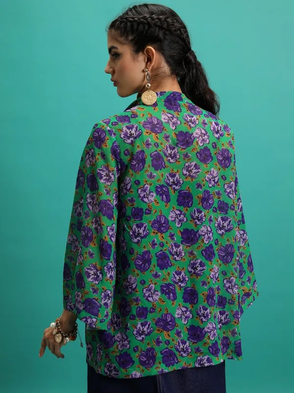 Tokyo Talkies Women Purple Printed Shrug